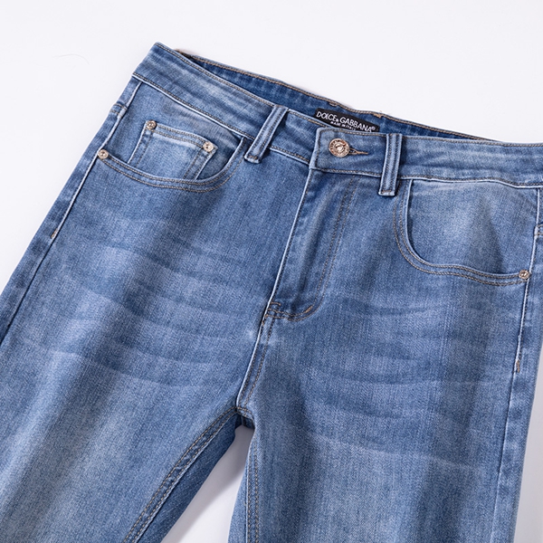 ブランドジーンズ側面デザイン